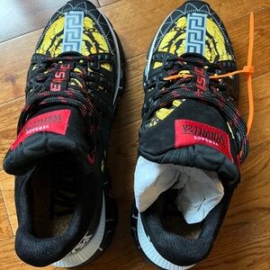 42 9 authentic versace running shoe baroque with receipt